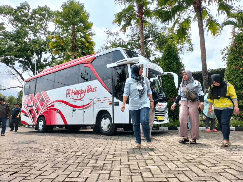 Sewa Mobil Medium Big Bus Jogja untuk Berbagai Acara