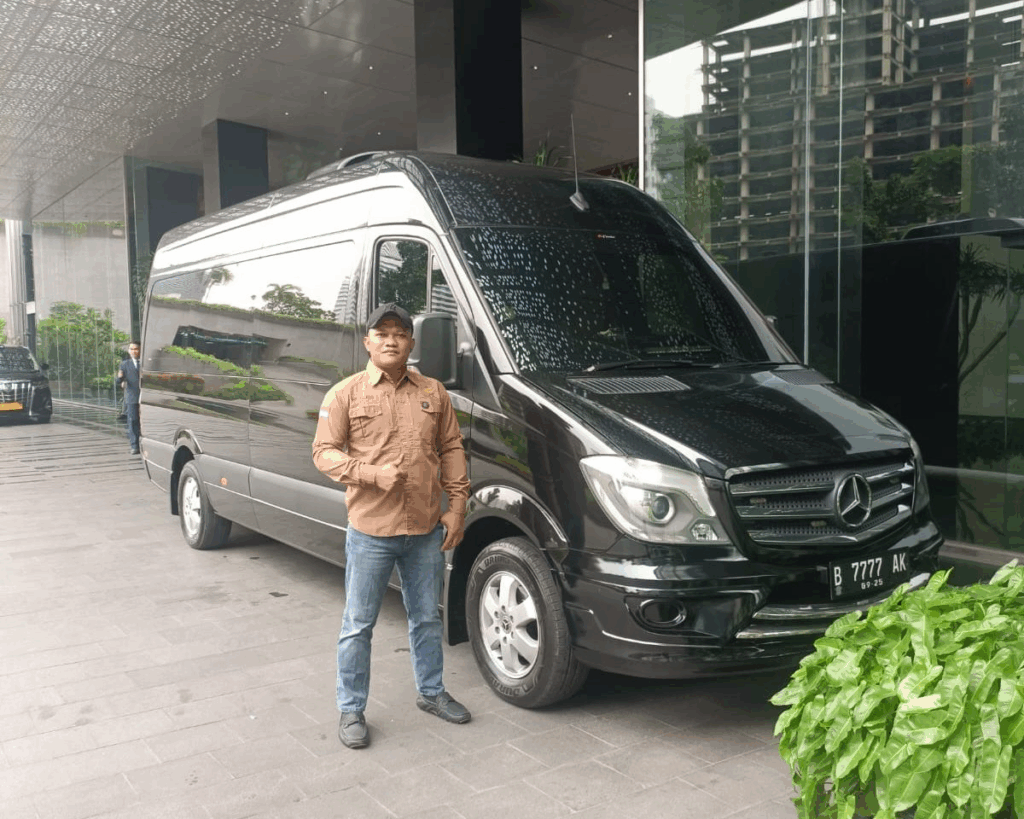 Kenapa Pilih Rental Mercy Sprinter Lombok?